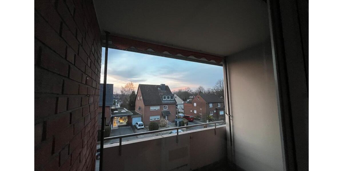 Schön geschnittenes Appartement mit Balkon 