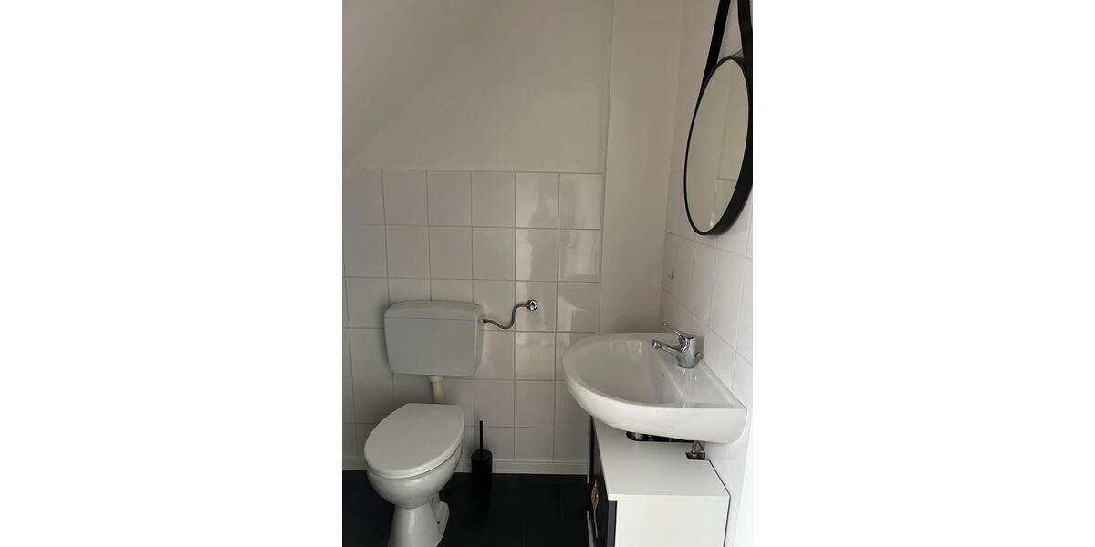Reihenhaus Köln Kalk - 3.5 Zimmer, 107 m&sup2;, 2.000&euro; | Angebot:27615697