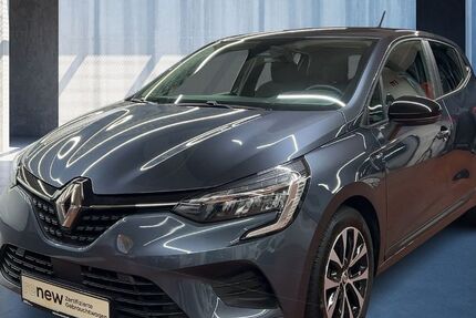 Renault Clio 34.709 km 14.511 € Köln 50939