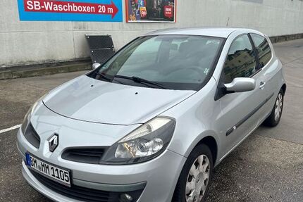 Renault Clio 136.000 km 3.400 &euro; Kerpen 50171