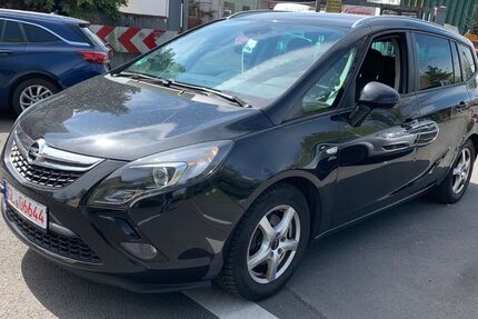 Opel Zafira Tourer 155.000 km 5.299 &euro; Bergisch Gladbach 51465
