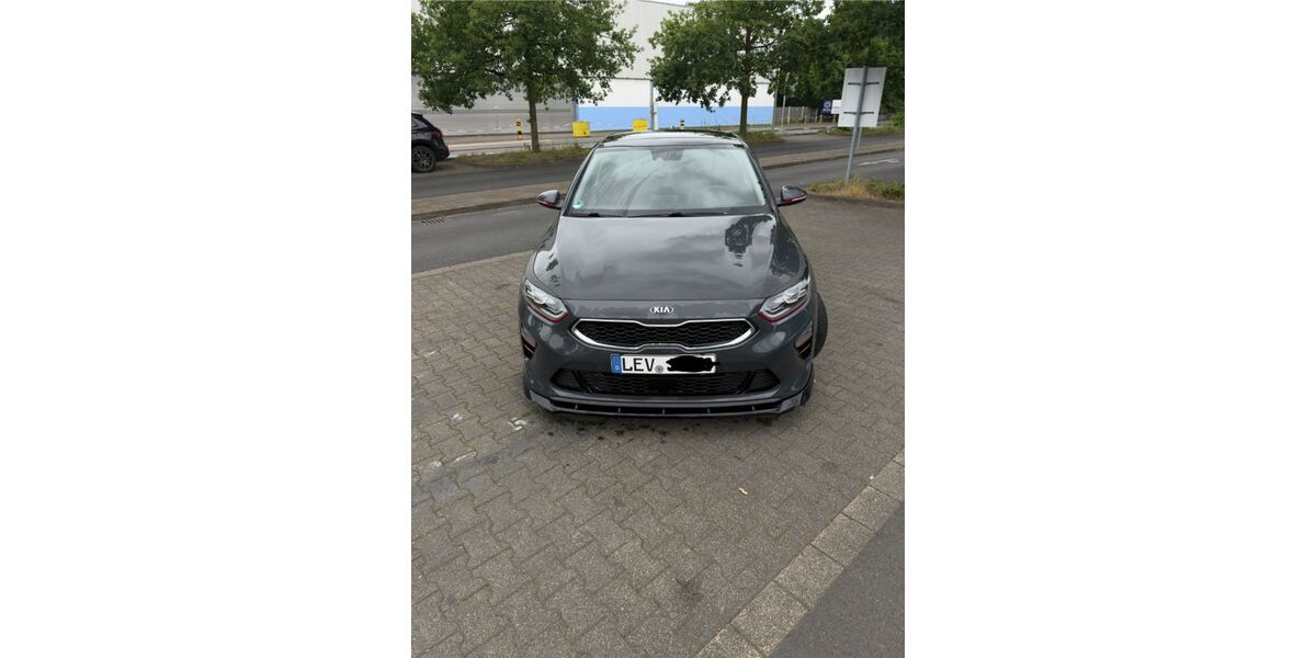 Kia ceed / Ceed 117.500 km 15.000 &euro; Leverkusen 51373