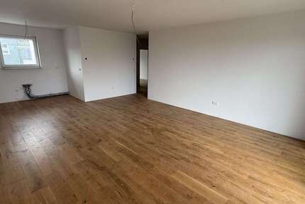 Wohnung zum Kaufen in Wermelskirchen 210.000 € 79 m² 3 zimmer