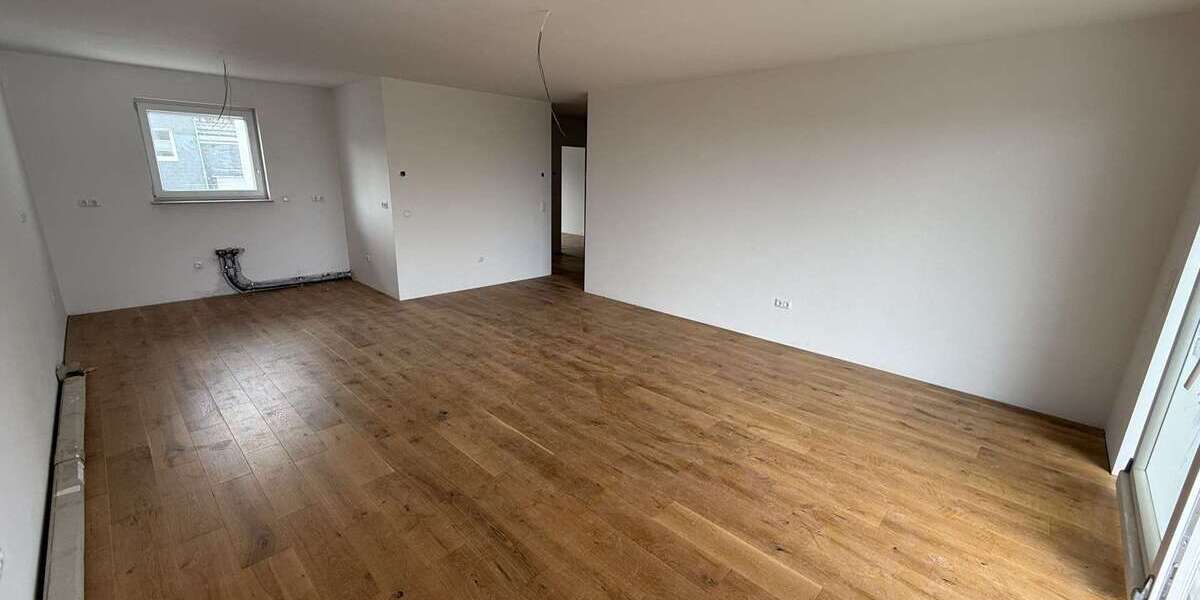 Wohnung zum Kaufen in Wermelskirchen 210.000 € 79 m² 3 zimmer