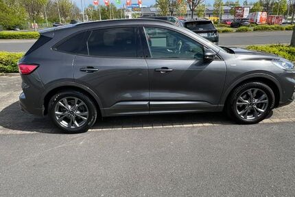 Ford Kuga 44.000 km 17.900 &euro; Hürth 50354