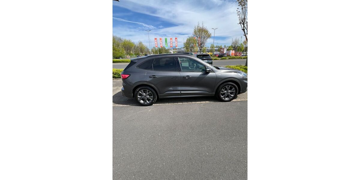 Ford Kuga 44.000 km 17.900 &euro; Hürth 50354