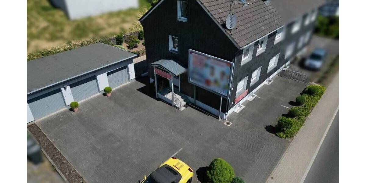 Vermietetes 3-Familienhaus in gefragter Lage von Kürten * regelmäßige Renovierungsmaßnahmen erfolgt * Erbpachtgrundstück 8 zimmer