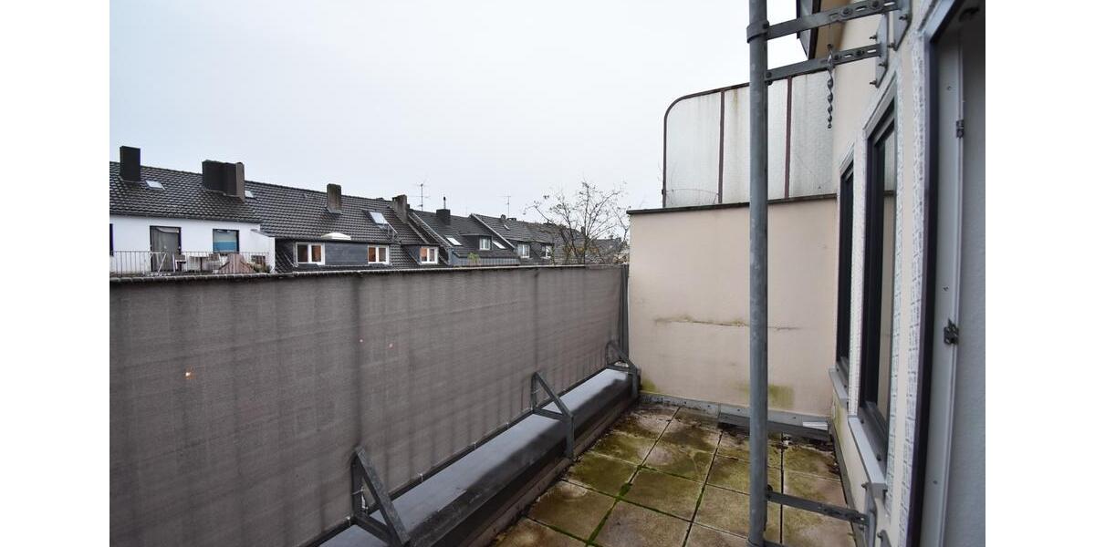 Spitzen Lage! Bezugsfreie 2-Zimmer-Whg mit zwei Balkonen 2 zimmer