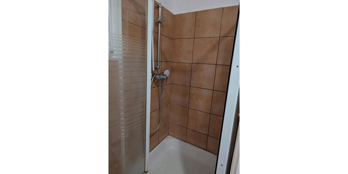 Etagenwohnung Bergheim - 2 Zimmer, 80 m&sup2;, 980&euro; | Angebot:26355555