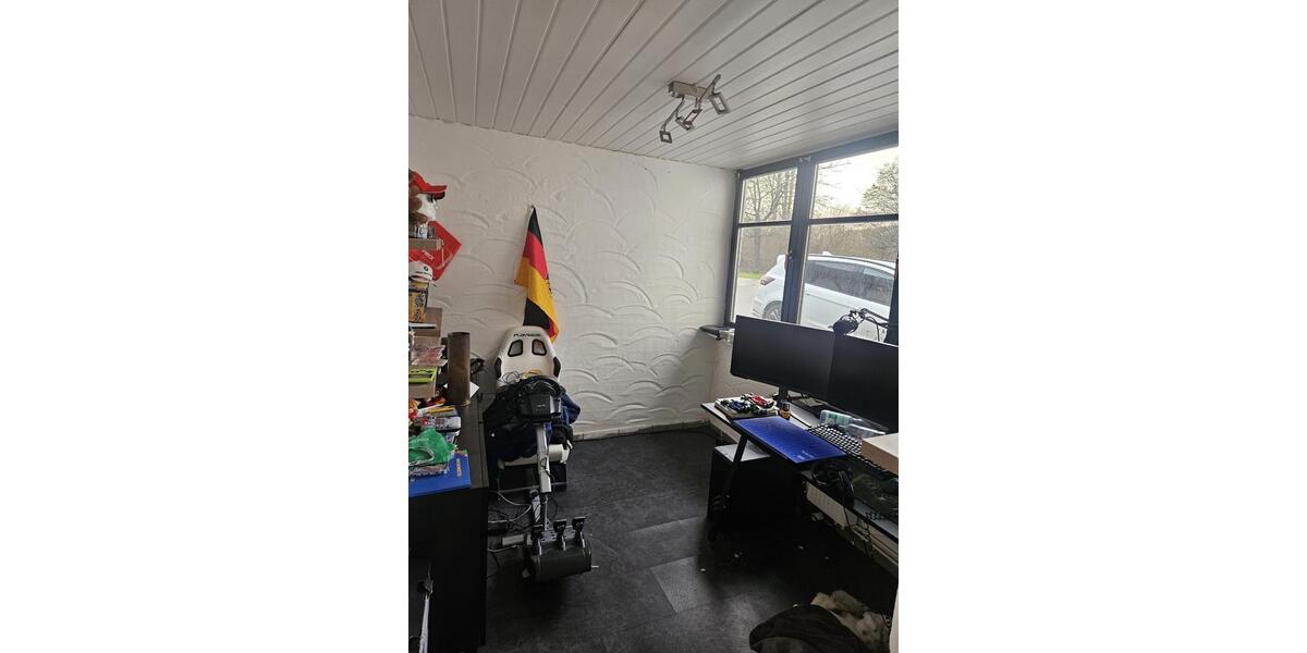 Erdgeschoßwohnung Bergisch Gladbach - 2.5 Zimmer, 80 m&sup2;, 1.050&euro; | Angebot:24868590