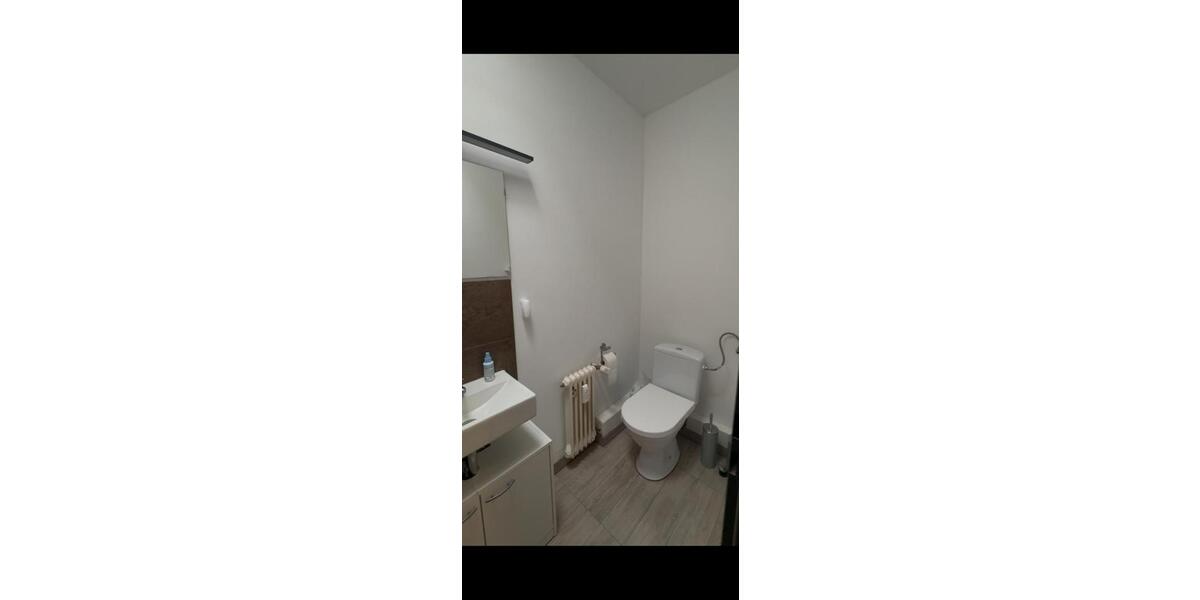 Dachgeschoßwohnung Köln Ehrenfeld - 2 Zimmer, 32 m&sup2;, 760&euro; | Angebot:26394947