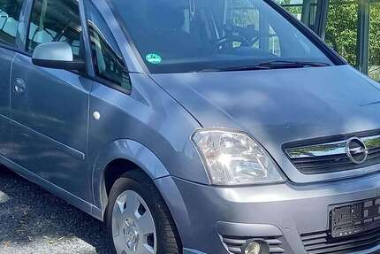 Opel Meriva 182.000 km 2.200 &euro; köln 50668