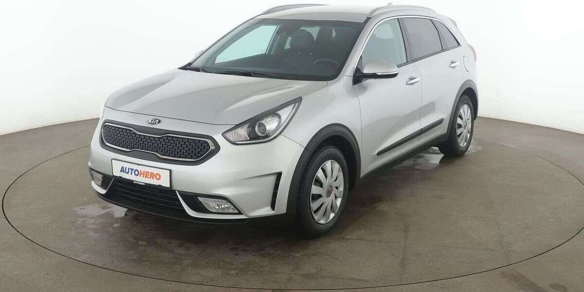 Kia Niro 52.000 km 14.780 &euro; Köln 50739