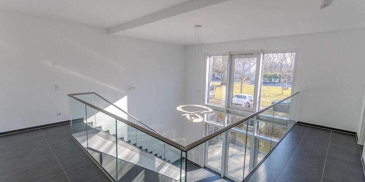 Etagenwohnung Neuss Stadionviertel - 4 Zimmer, 145 m&sup2;, 689.000&euro; | Angebot:25108551