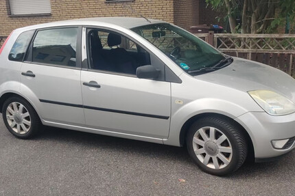 Ford Fiesta V