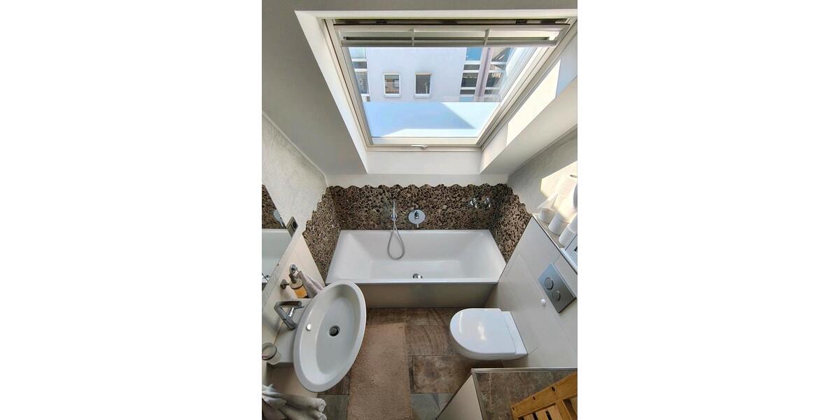 Dachgeschoßwohnung Solingen Burg - 4 Zimmer, 90 m&sup2;, 250.000&euro; | Angebot:27442036