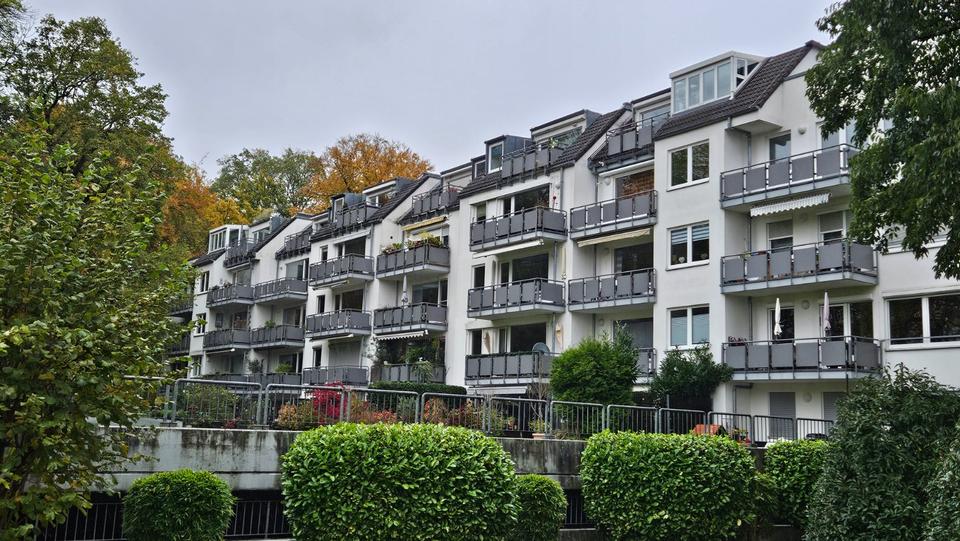 Etagenwohnung Bergisch Gladbach Frankenforst - 3.5 Zimmer, 96 m&sup2;, 359.000&euro; | Angebot:23617541