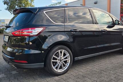 Ford S-Max 198.000 km 13.200 € Dormagen 41540