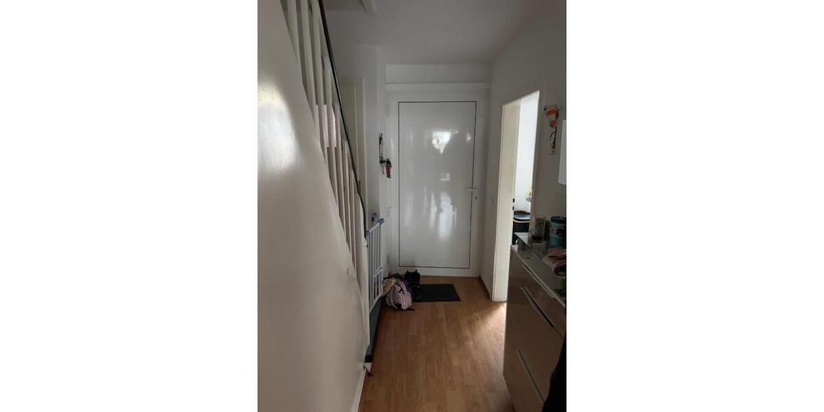 Reihenhaus Köln Innenstadt - 6 Zimmer, 135 m&sup2;, 2.800&euro; | Angebot:25252021