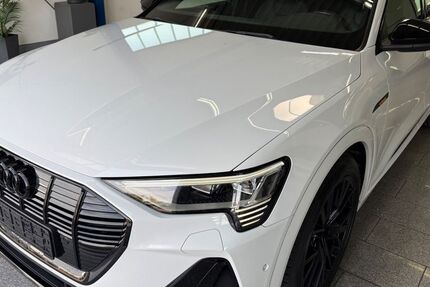 Audi e-tron 87.785 km 27.490 &euro; Köln 50829