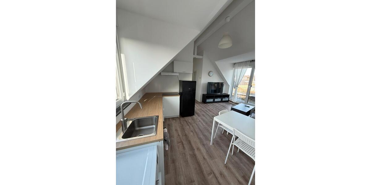 Moderne 2 Zimmer DGW mit Terrasse 2 zimmer