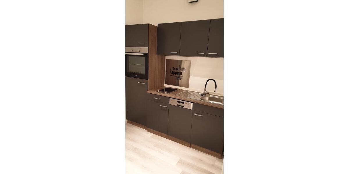 Etagenwohnung Hürth - 1.5 Zimmer, 30 m&sup2;, 830&euro; | Angebot:26408127