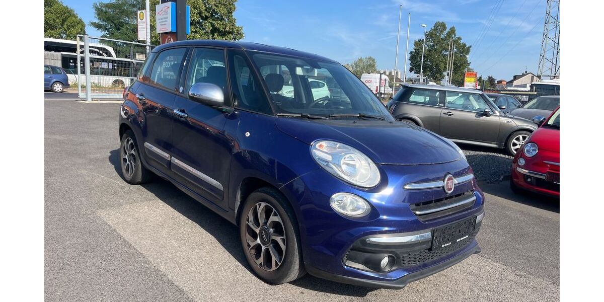 Fiat 500L 120.000 km 5.990 &euro; Wesseling - Köln 50389