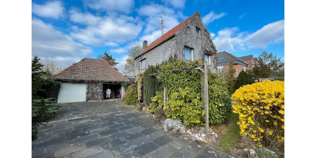 Einfamilienhaus Neuss Reuschenberg - 7 Zimmer, 157 m&sup2;, 550.000&euro; | Angebot:27120739