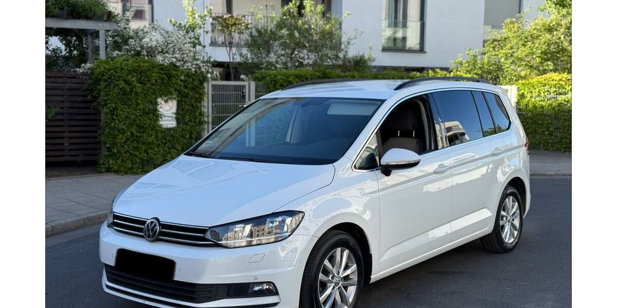 VW Touran 116.000 km 14.490 &euro; Leverkusen 51379