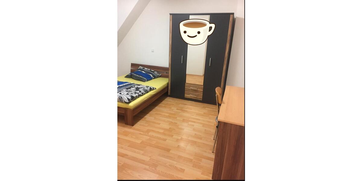 Dachgeschoßwohnung Remscheid - 3 Zimmer, 90 m&sup2;, 850&euro; | Angebot:24983727