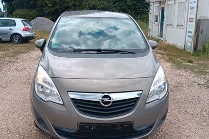 Opel Meriva 167.000 km 1.699 &euro; Düsseldorf 40233