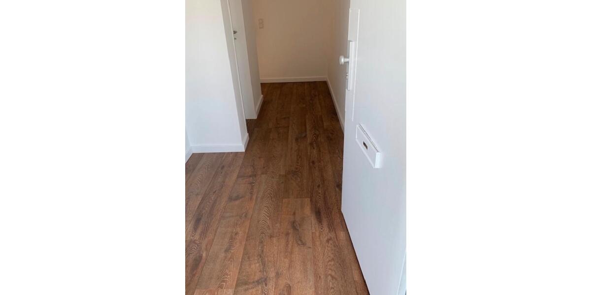 Etagenwohnung Neuss Reuschenberg - 3 Zimmer, 87 m&sup2;, 1.200&euro; | Angebot:26222248