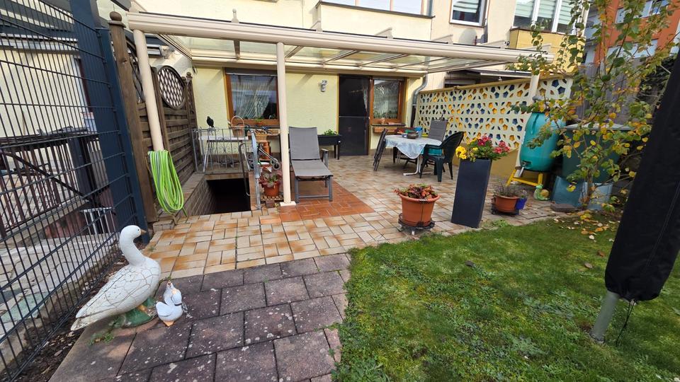 Reihenhaus Köln Chorweiler - 5 Zimmer, 97 m&sup2;, 380.000&euro; | Angebot:27120019