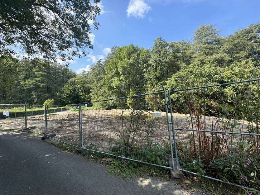 Grundstück zu verkaufen in Bergisch Gladbach 230.000 € 798 m²