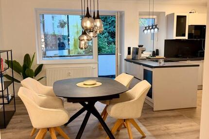 Wohnung Düsseldorf + separate EG Fläche + Garten Garage 3 zimmer