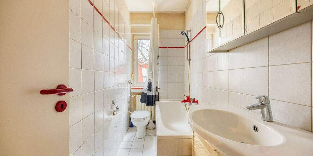 Etagenwohnung Köln Deutz - 2 Zimmer, 49 m&sup2;, 195.000&euro; | Angebot:25303963