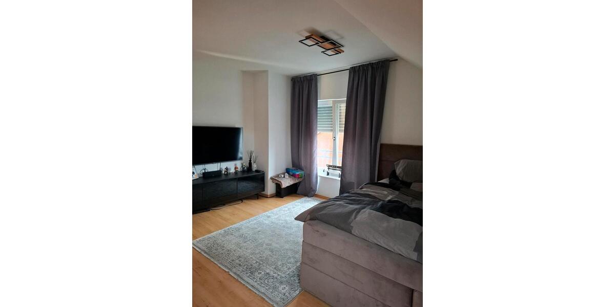 Doppelhaushälfte Rösrath - 6 Zimmer, 160 m&sup2;, 2.150&euro; | Angebot:26614750