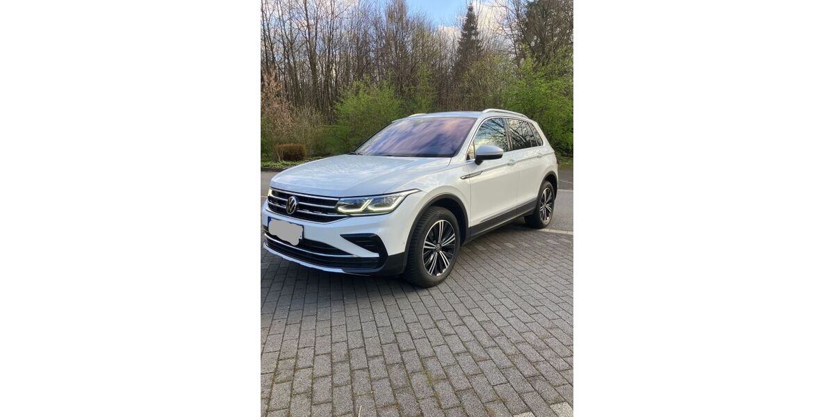 VW Tiguan 84.850 km 26.885 &euro; Wermelskirchen 42929