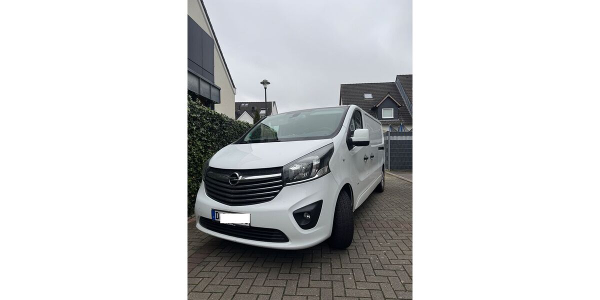 Opel Vivaro 65.000 km 15.400 &euro; Düsseldorf 40591