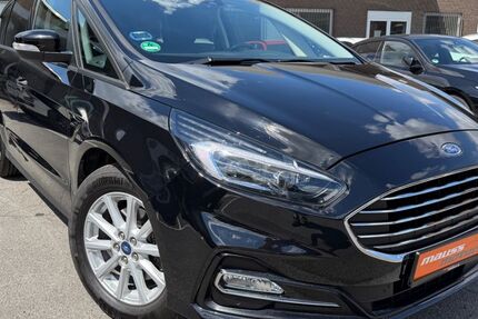 Ford S-Max 90.600 km 14.880 &euro; Düsseldorf 40549