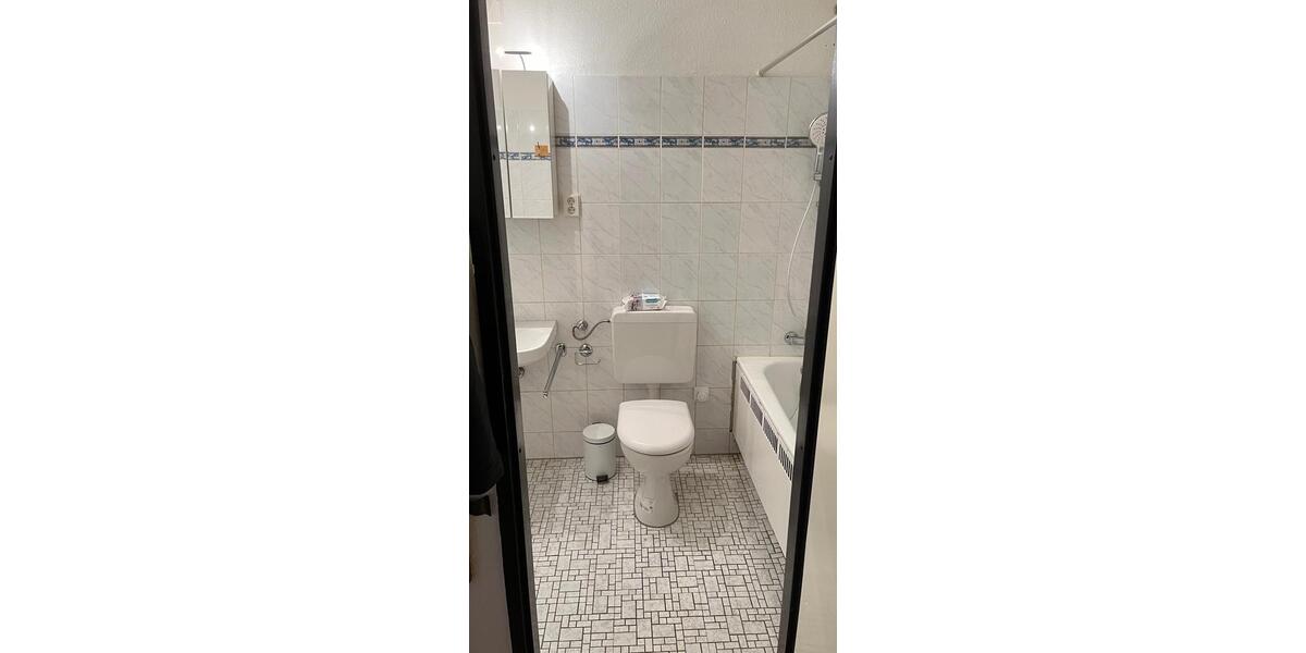 Erdgeschoßwohnung Köln Lindenthal - 1 Zimmer, 50 m&sup2;, 1.025&euro; | Angebot:26196185