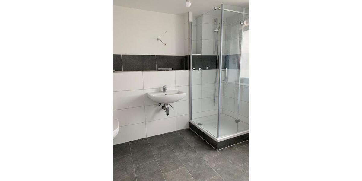 Doppelhaushälfte Rommerskirchen - 6 Zimmer, 140 m&sup2;, 1.700&euro; | Angebot:25274628