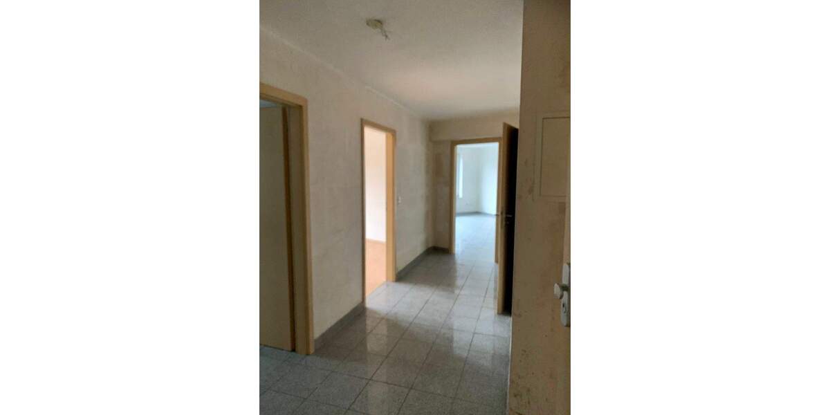 Etagenwohnung Köln Buchheim - 3 Zimmer, 88 m&sup2;, 975&euro; | Angebot:25524868