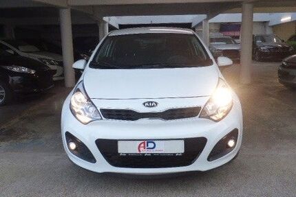 Kia Rio 150.000 km 7.950 &euro; Düsseldorf 40223
