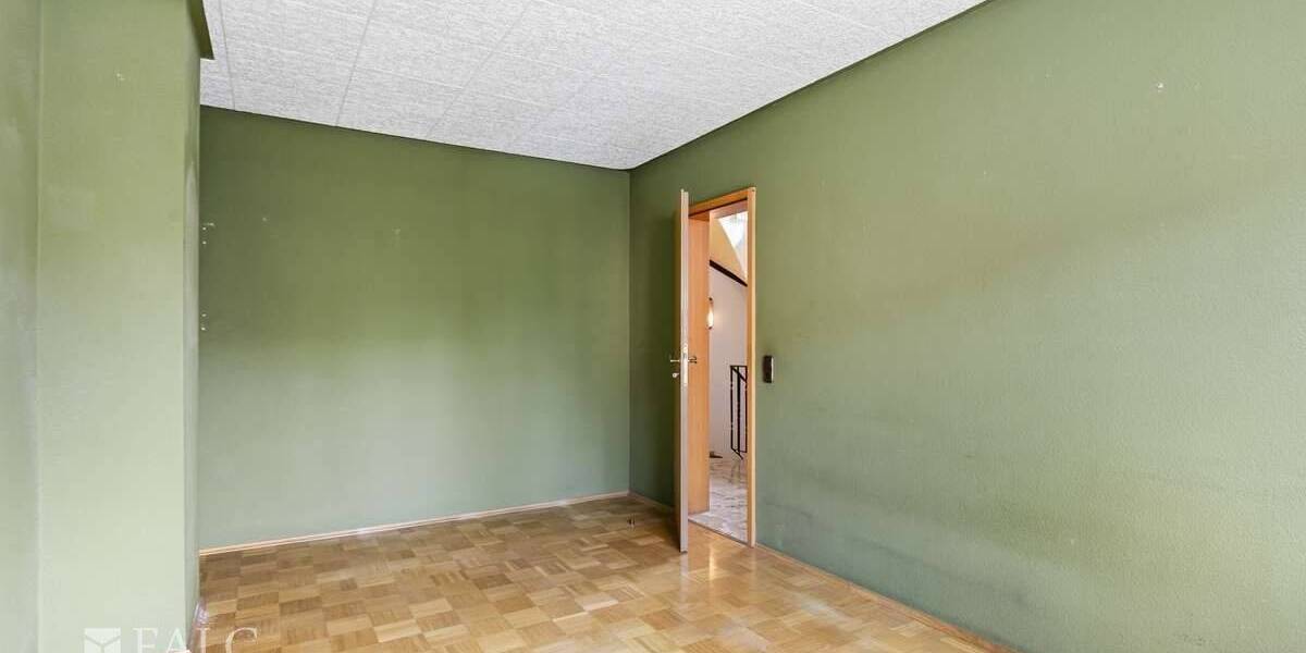 Reihenendhaus Köln Zündorf - 5 Zimmer, 168 m&sup2;, 650.000&euro; | Angebot:25743059