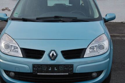 Renault Scenic 90.342 km 4.600 &euro; Düsseldorf - Bezirk 8 40231