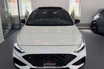 Hyundai i30 9.968 km 35.950 &euro; Remscheid 42857
