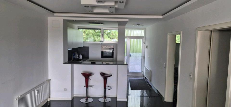 2 Zimmer Wohnung zuvermieten ab sofort in Kerpen platanenalle2 2 zimmer