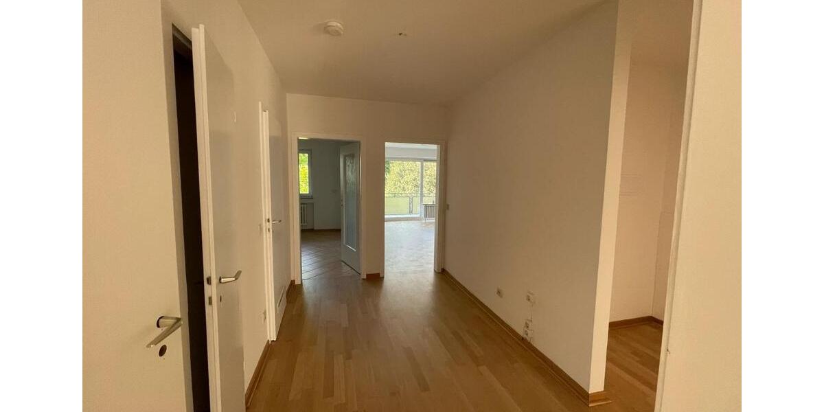 Etagenwohnung Düsseldorf Niederkassel - 3 Zimmer, 85 m&sup2;, 1.235&euro; | Angebot:26215019