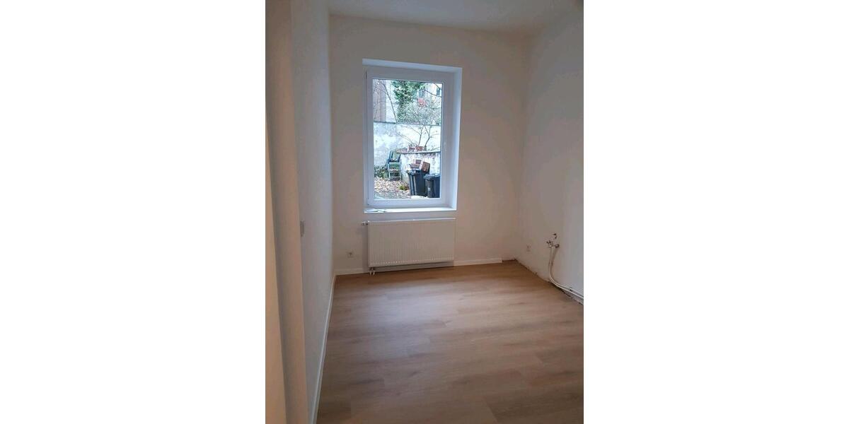 Erdgeschoßwohnung Köln Mülheim - 1.5 Zimmer, 34 m&sup2;, 175.000&euro; | Angebot:25149916